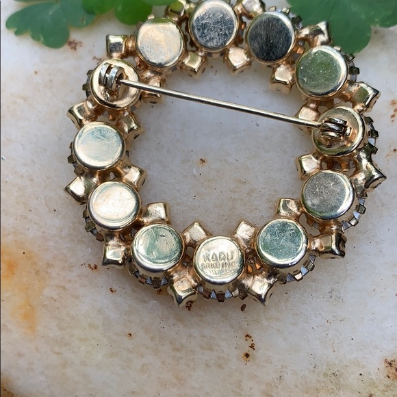 Vintage Karu Aurora Borealis Gold-tone Brooch - Picture 4 of 13